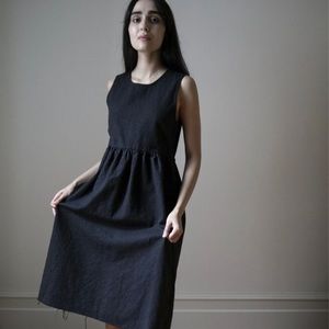 $5 shipping 📦 Ovate Irina Dress